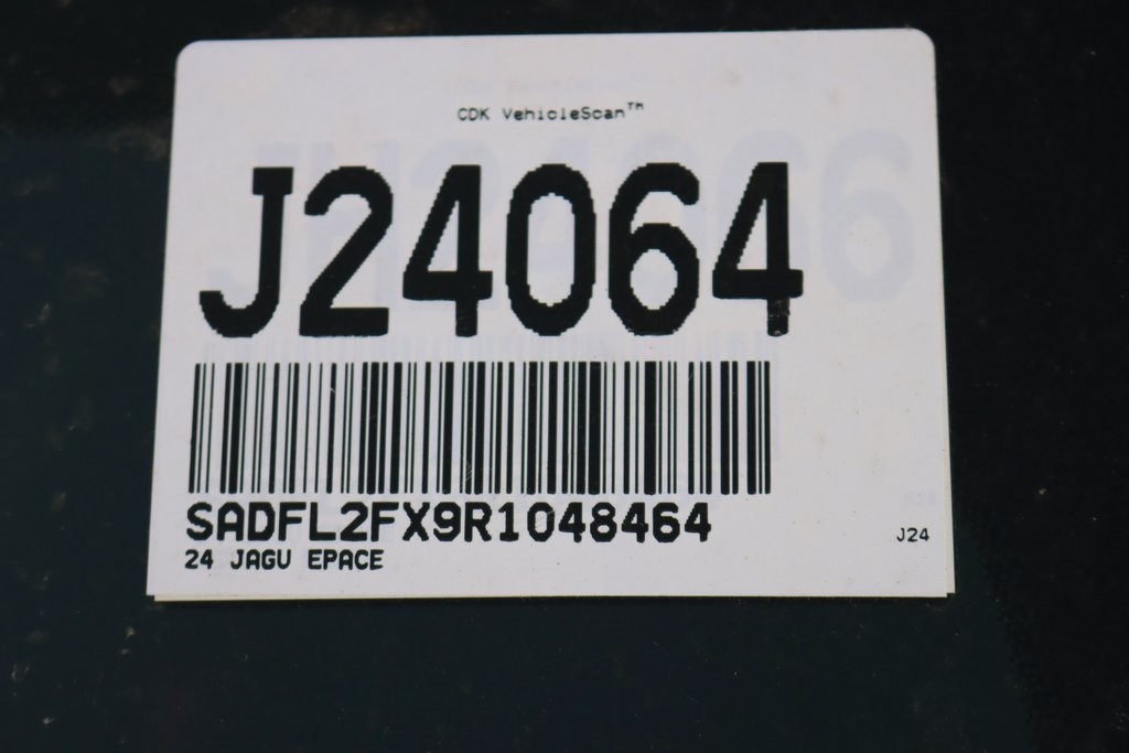 2024 JAGUAR PACE P250 - Image 33