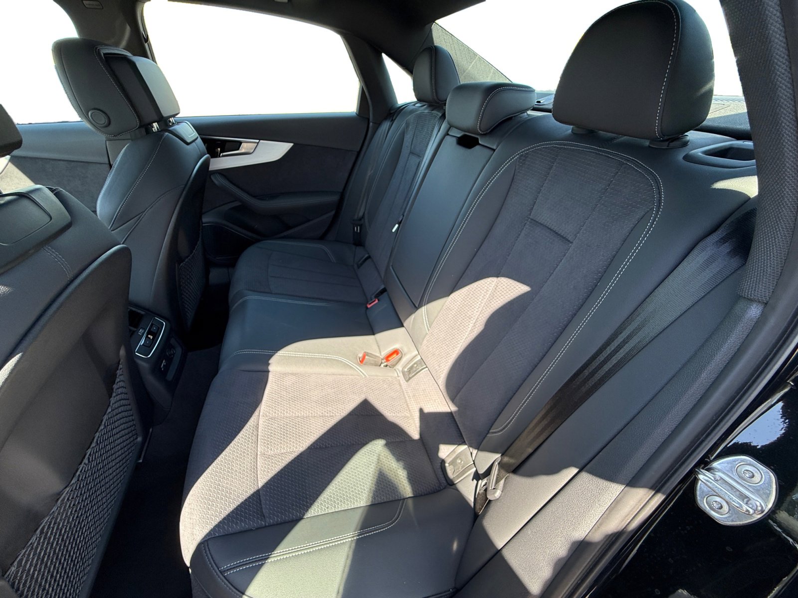 2024 Audi A4 45 S line Premium Plus photo 16