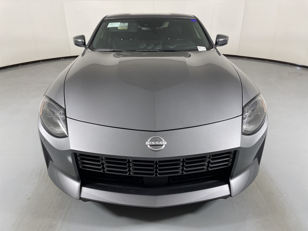 2025 Nissan Z Performance photo 3