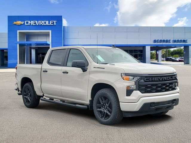 2026 Chevrolet Silverado 1500 Custom's photo