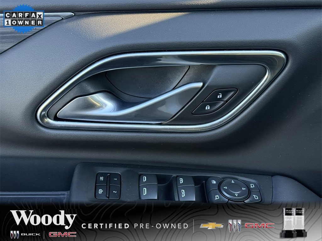 2022 GMC YUKON XL - Image 14