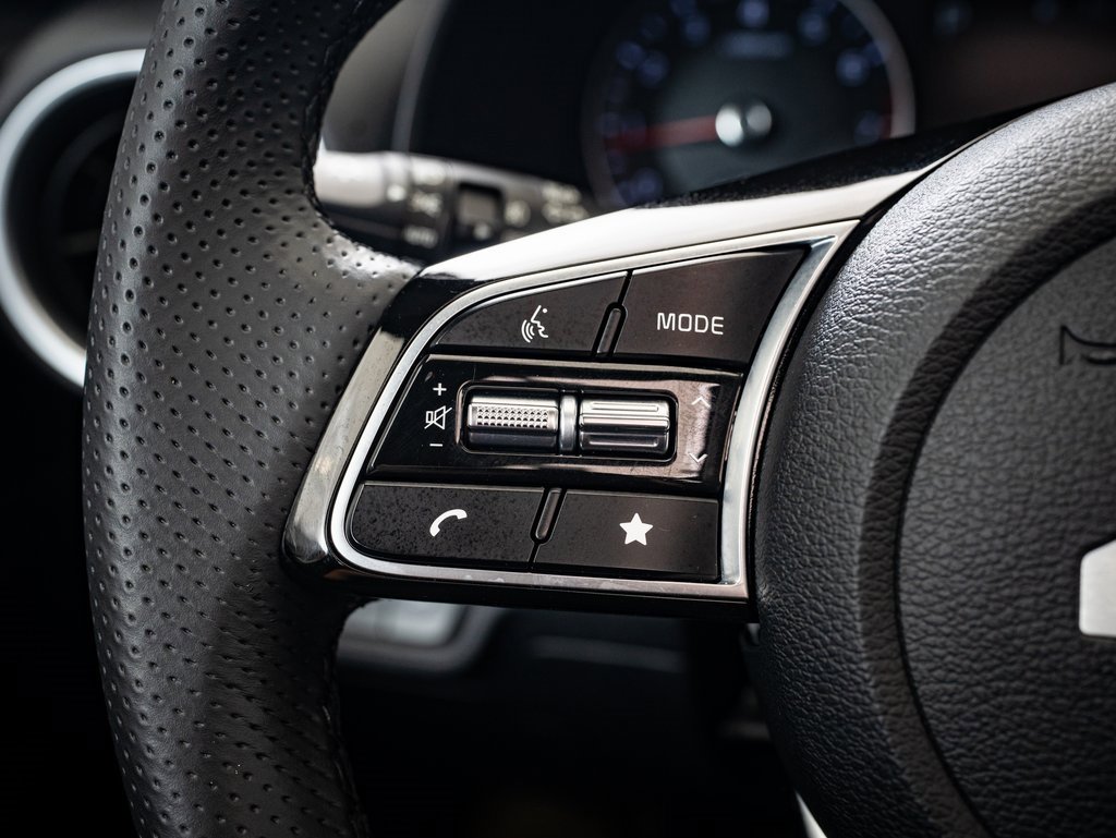 2022 Kia Forte GT-Line photo 23