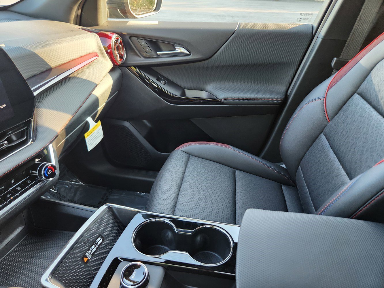 2026 Chevrolet Equinox RS photo 7