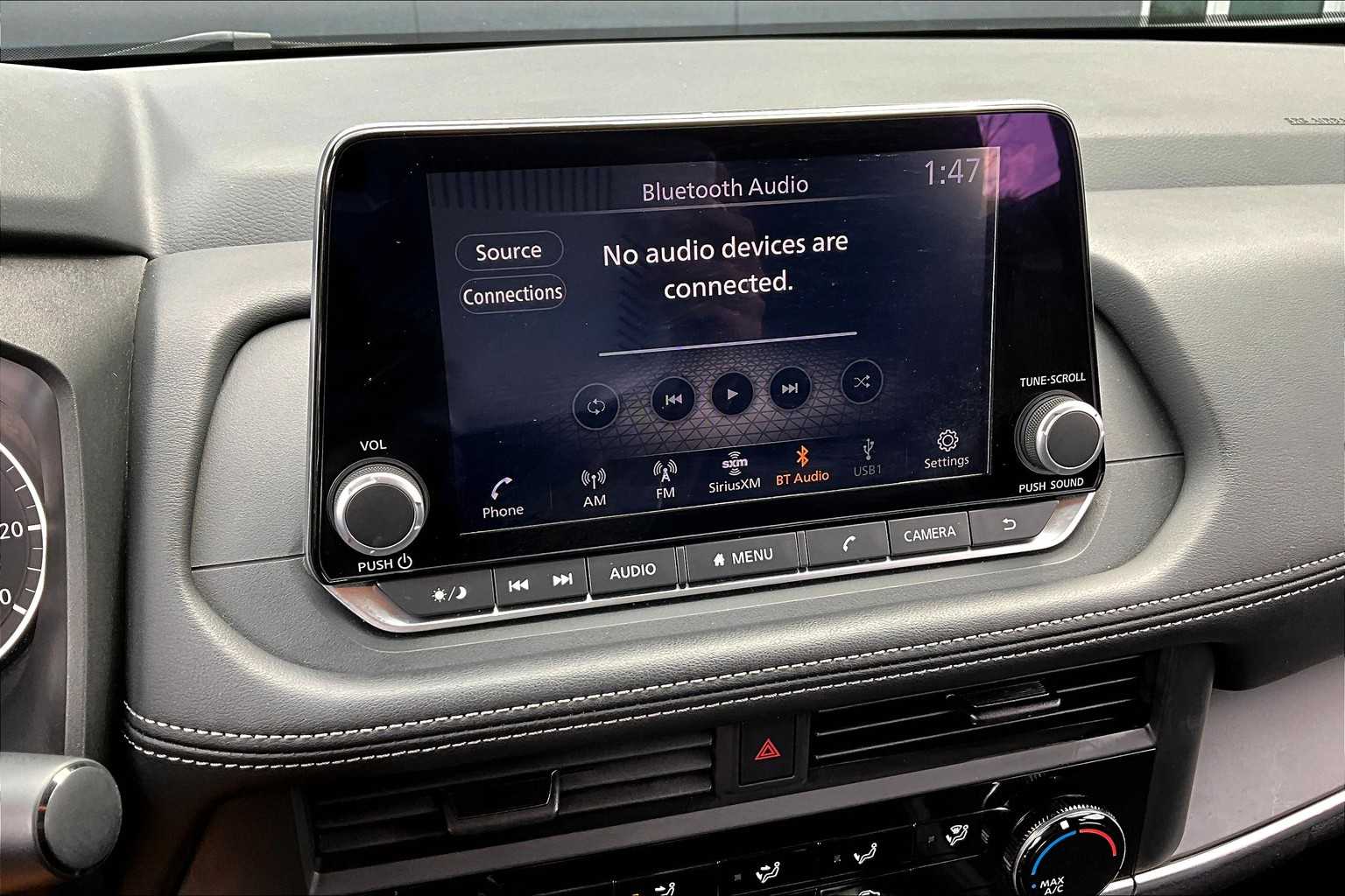 2024 Nissan Rogue S photo 28