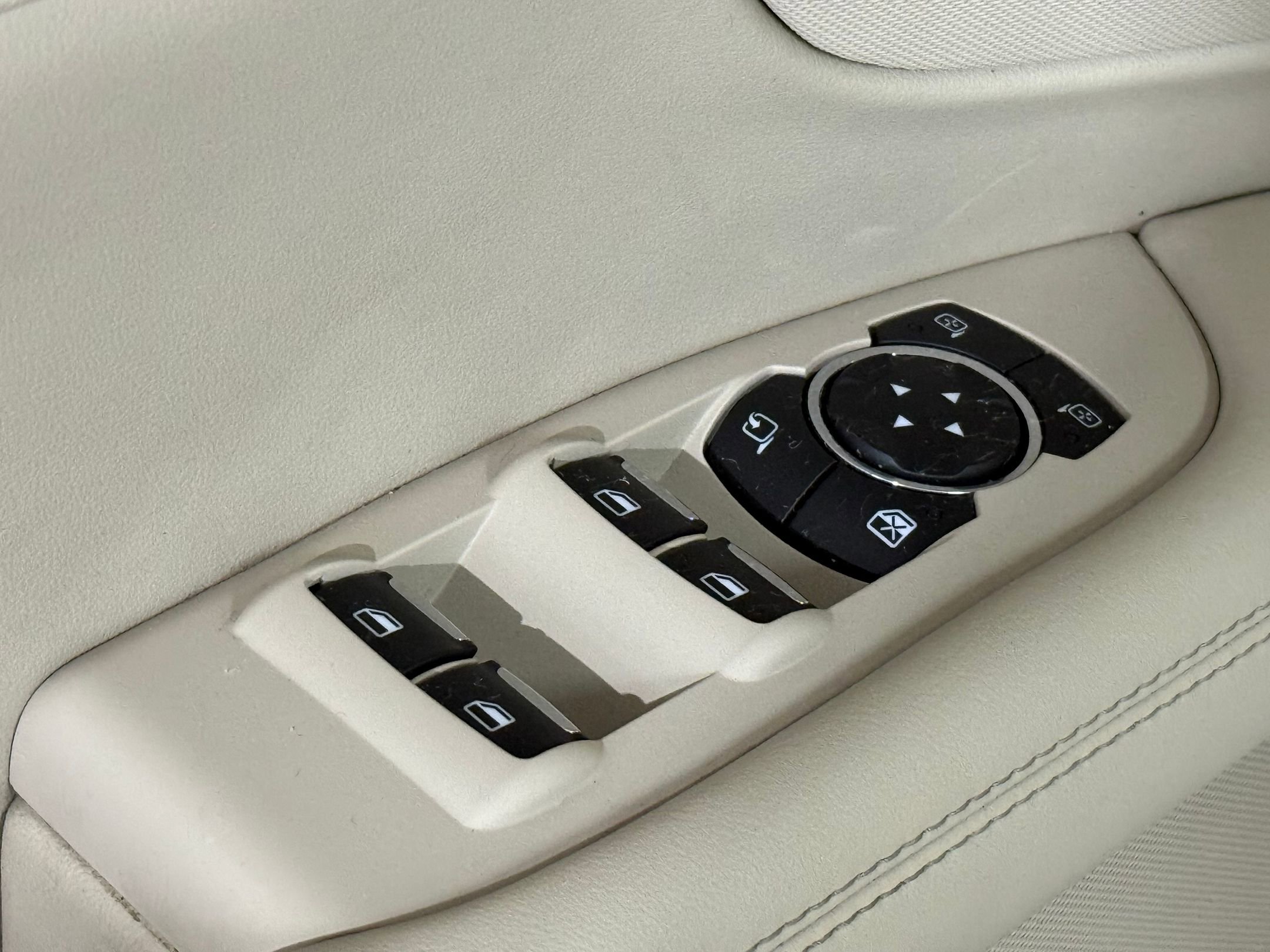 2020 Lincoln MKZ Hybrid Reserve photo 15
