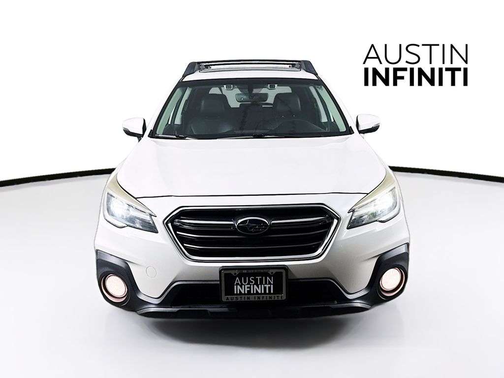 2019 Subaru Outback 2.5i photo 2