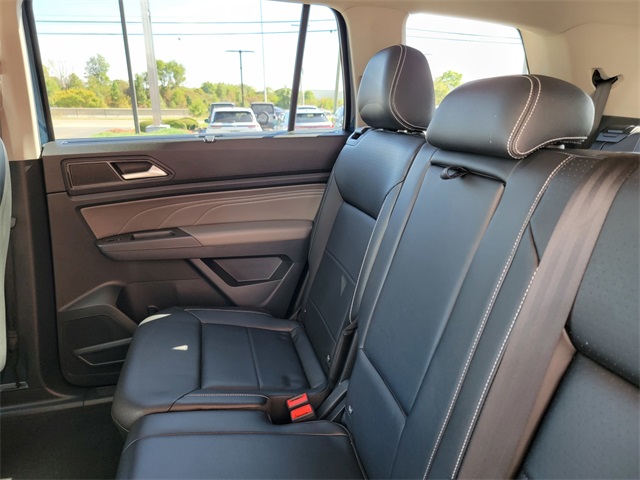 2022 Volkswagen Atlas V6 SE Technology photo 11