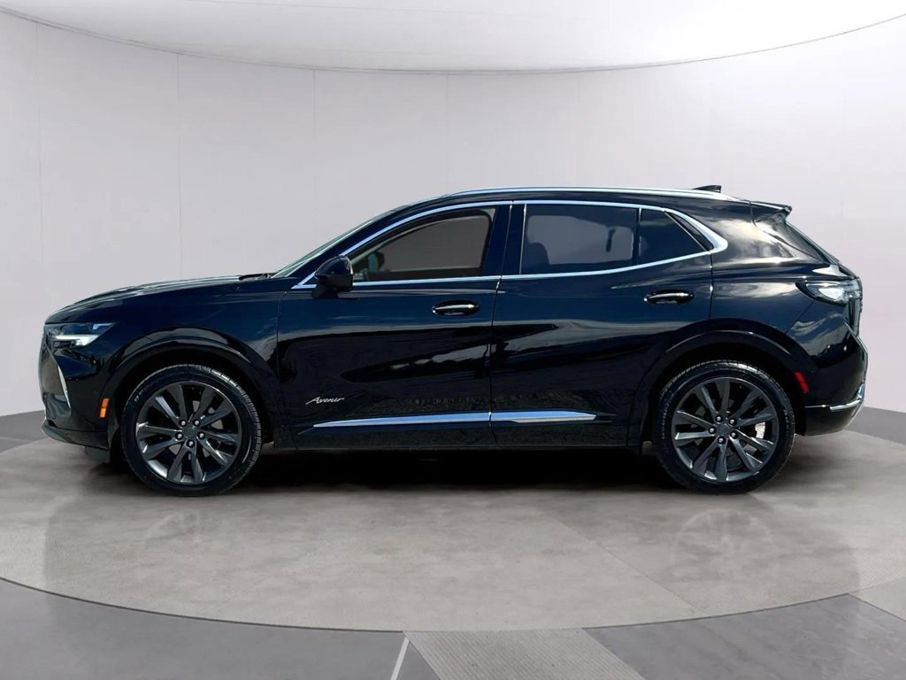 2021 Buick Envision Avenir photo 2