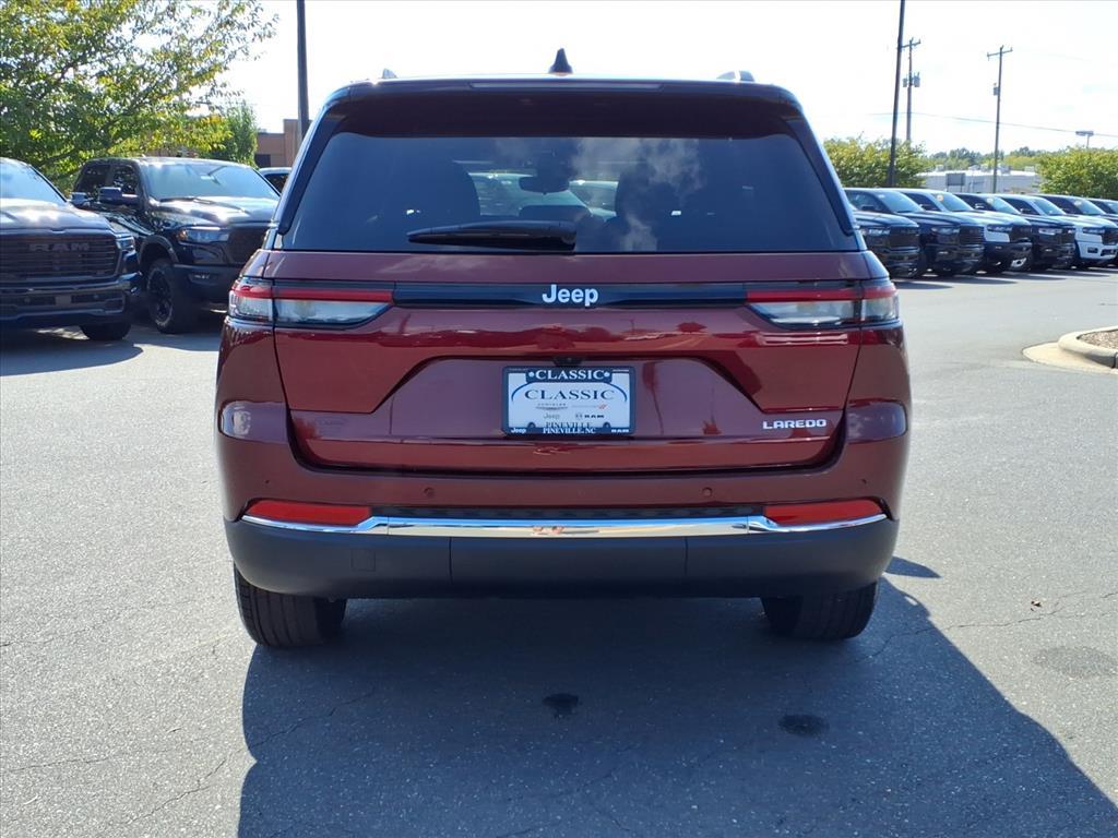 2024 Jeep Grand Cherokee Laredo X photo 15