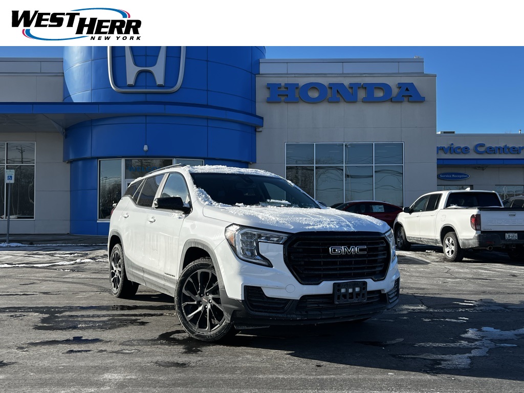 2023 GMC Terrain SLE's photo