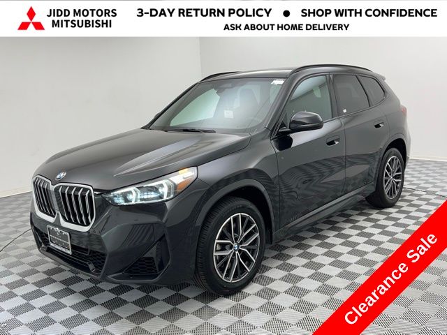 2024 BMW X1 28i's photo