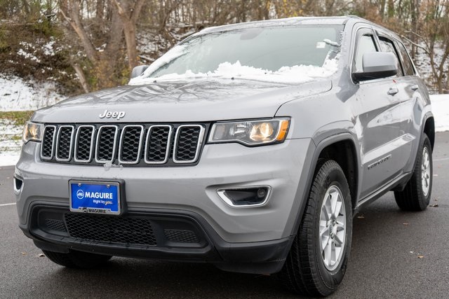 2020 Jeep Grand Cherokee Laredo E photo 2