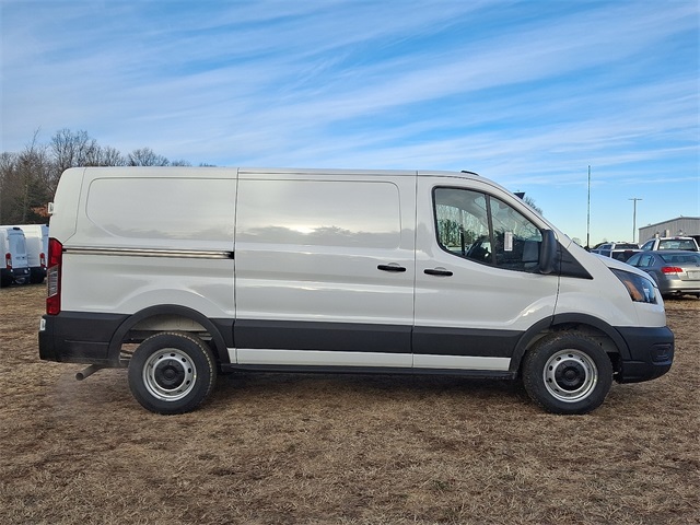 2026 Ford Transit Van Base's photo