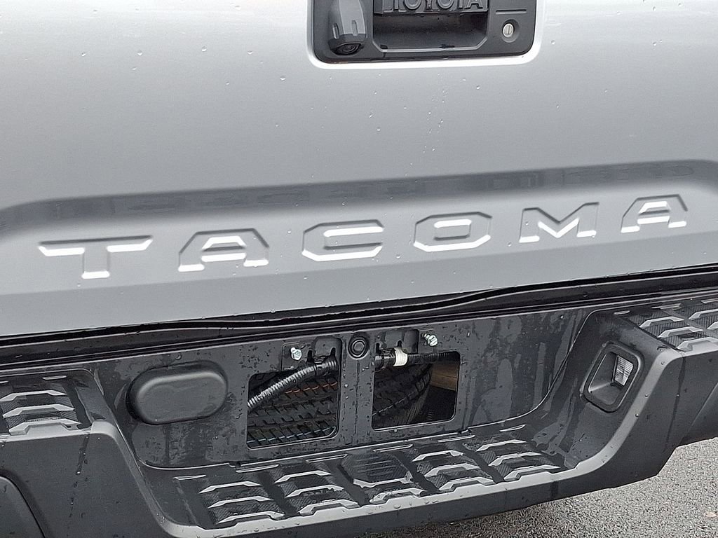2022 Toyota Tacoma SR photo 29