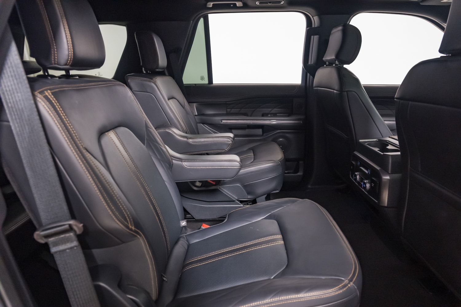 2024 Ford Expedition Platinum photo 30