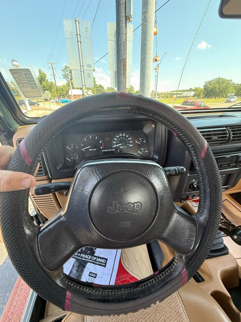 1997 Jeep Wrangler SE photo 12