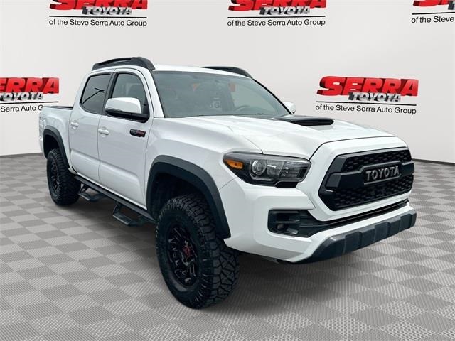 2017 Toyota Tacoma TRD Pro's photo