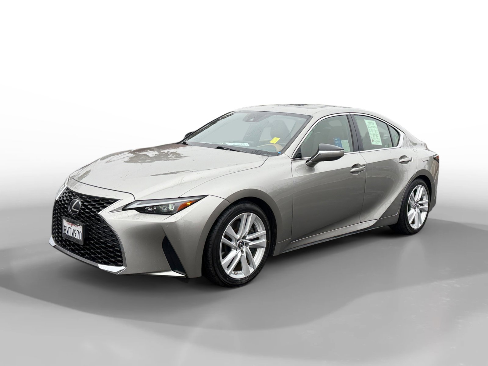 2021 Lexus IS 300's photo