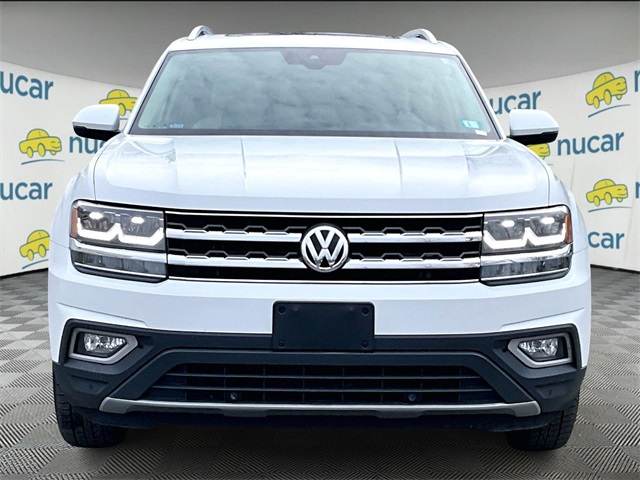 2018 Volkswagen Atlas SEL photo 3