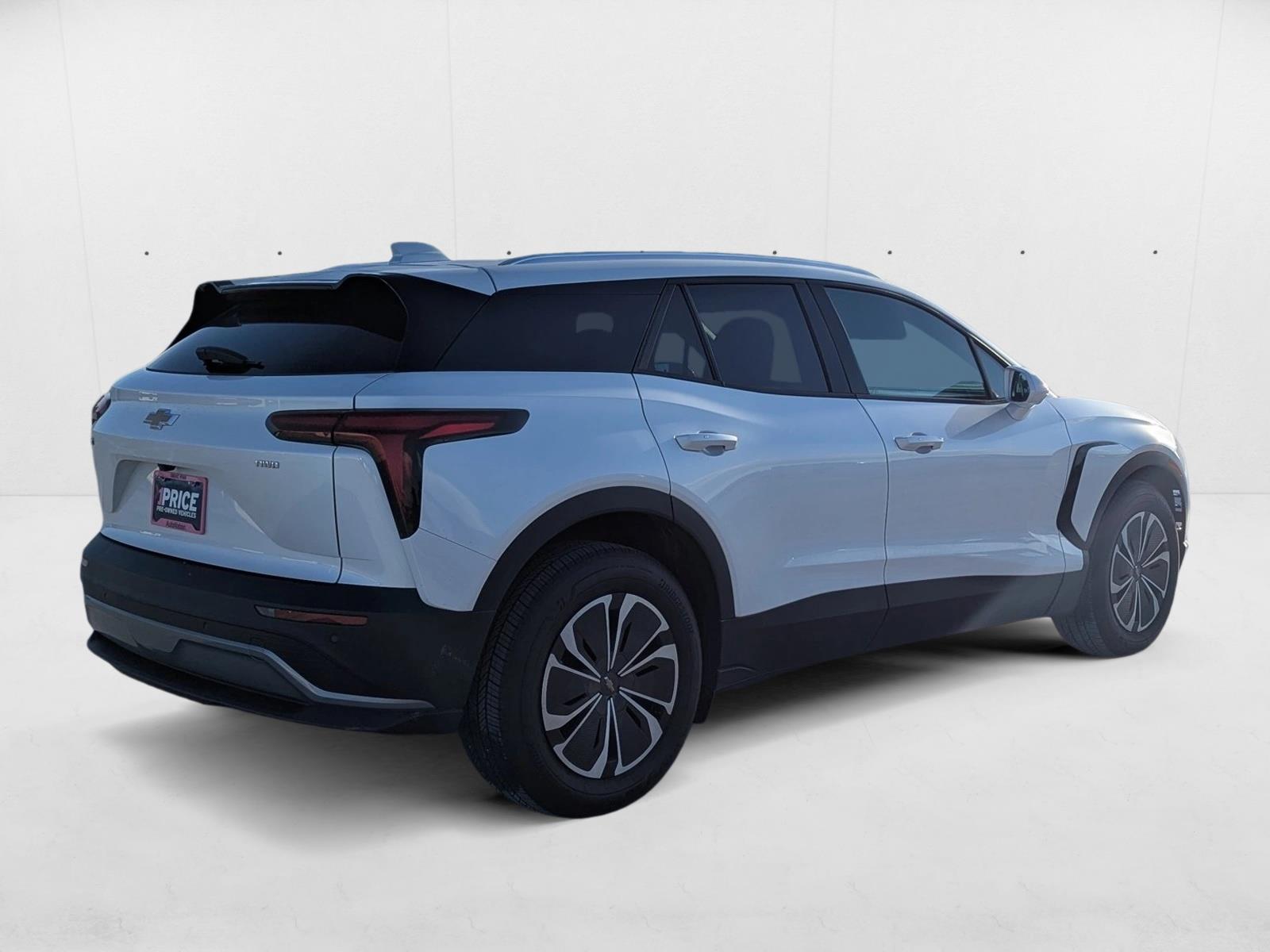 2024 Chevrolet Blazer EV photo 4