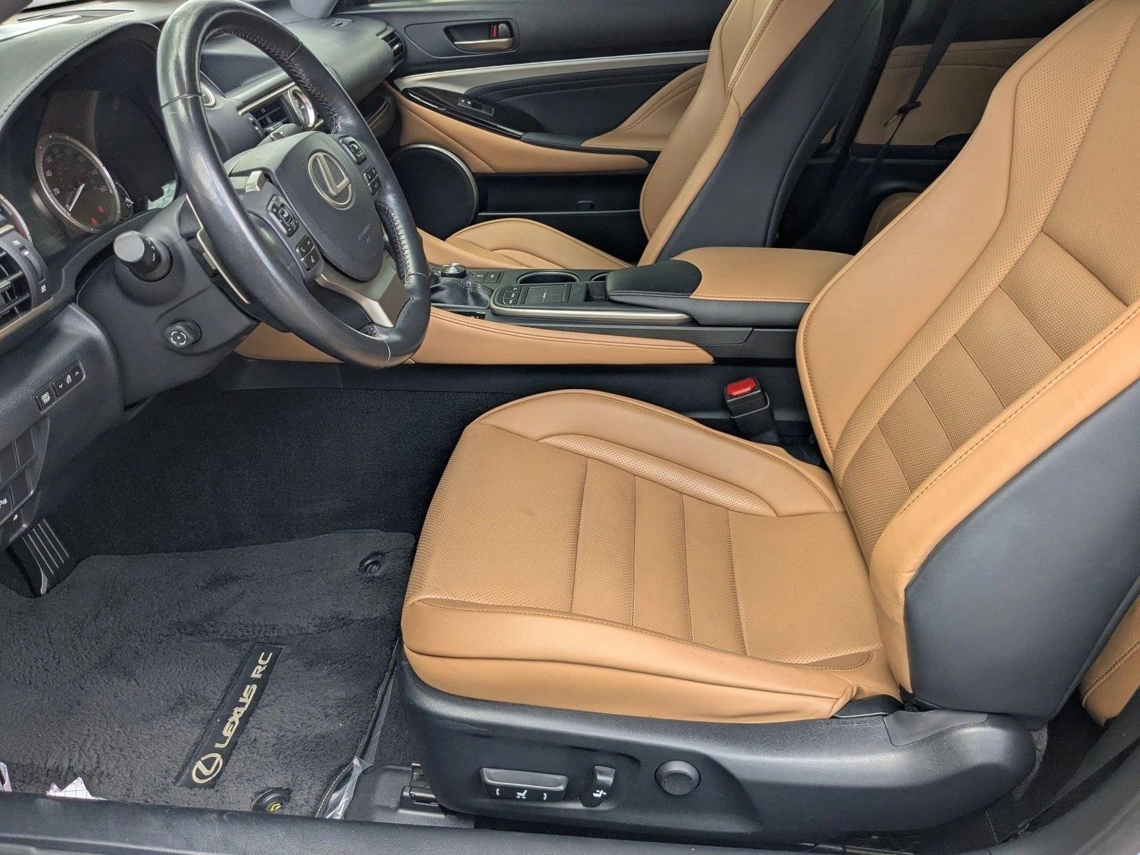 2016 Lexus RC 350 photo 17