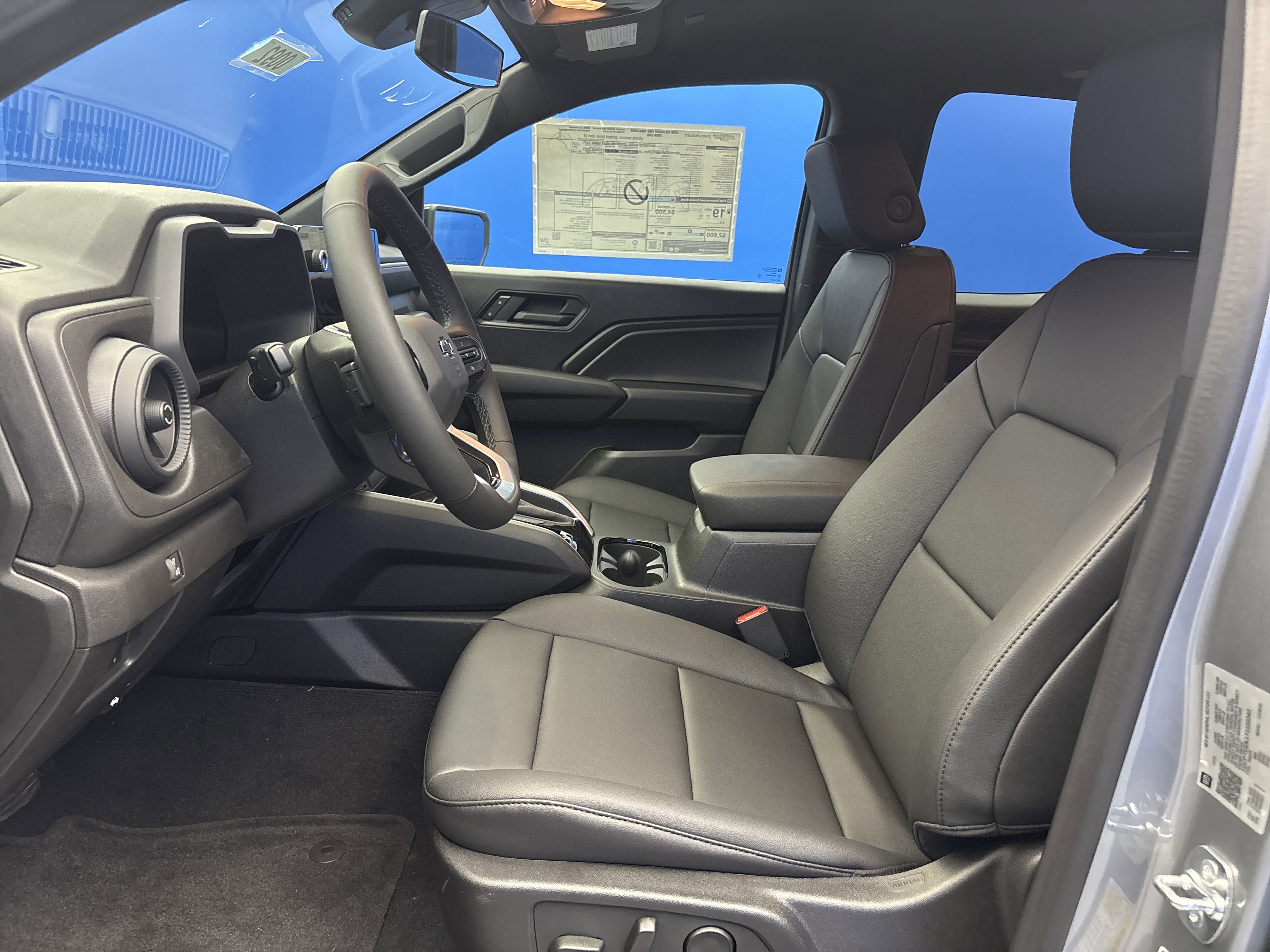 2026 Chevrolet Colorado Trail Boss photo 12