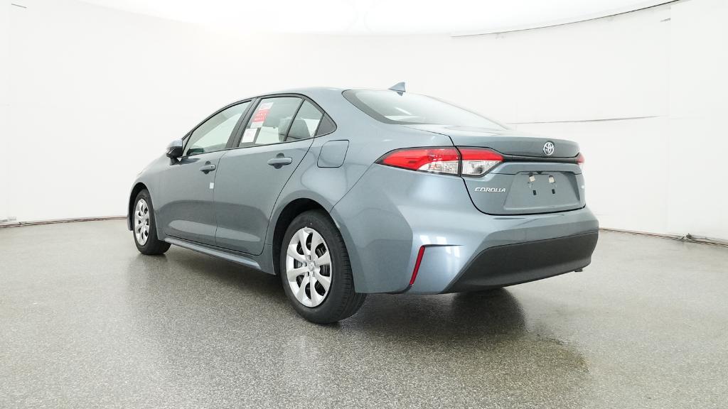 2025 Toyota Corolla LE photo 14