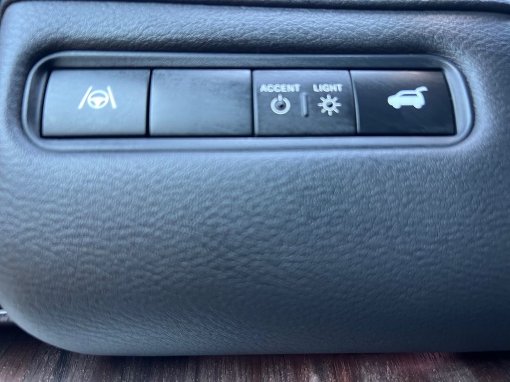 2026 Nissan Armada Platinum photo 23