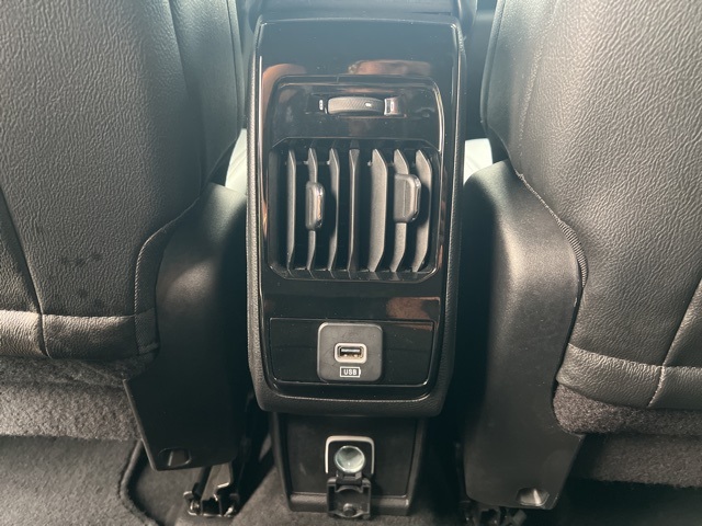 2024 Jeep Compass Limited photo 28
