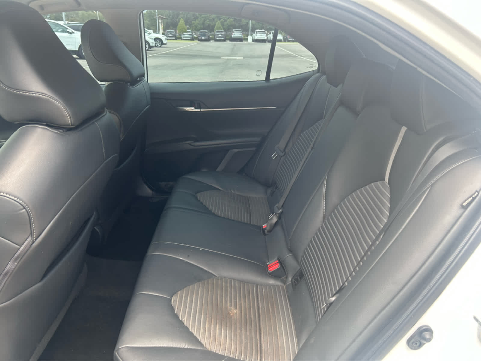 2023 Toyota Camry SE photo 8