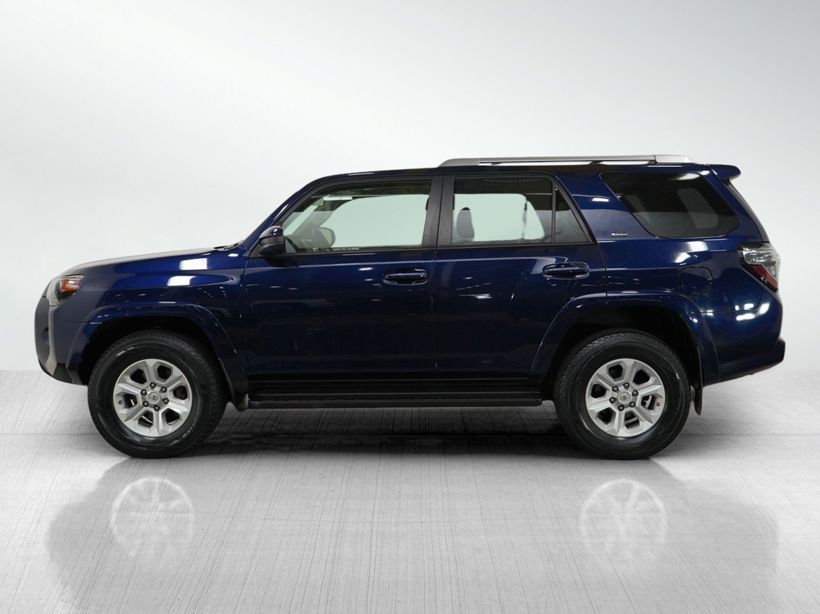 Used 2014 Toyota 4Runner SR5 with VIN JTEBU5JR5E5170304 for sale in Bloomington, Minnesota