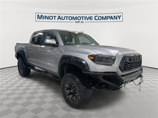 2021 Toyota Tacoma SR5's photo