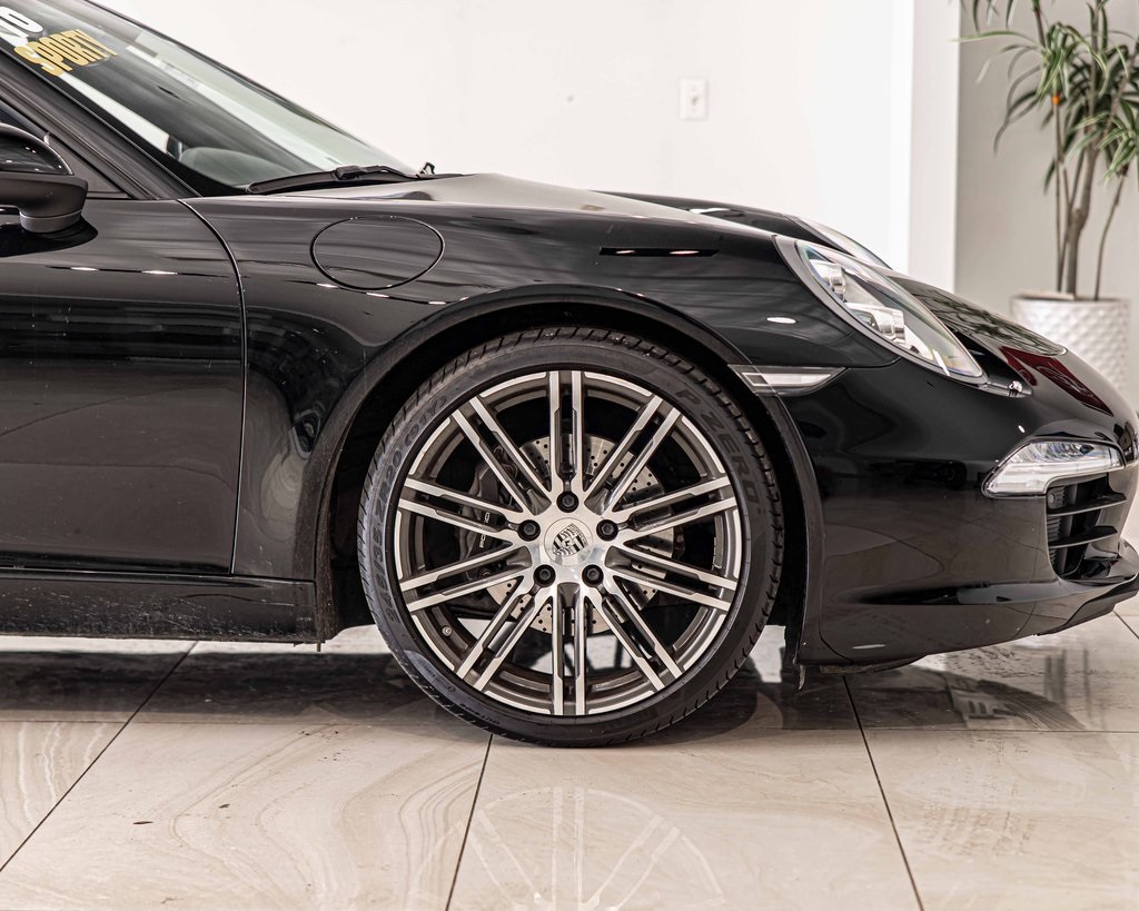 2016 PORSCHE 911 - Image 11