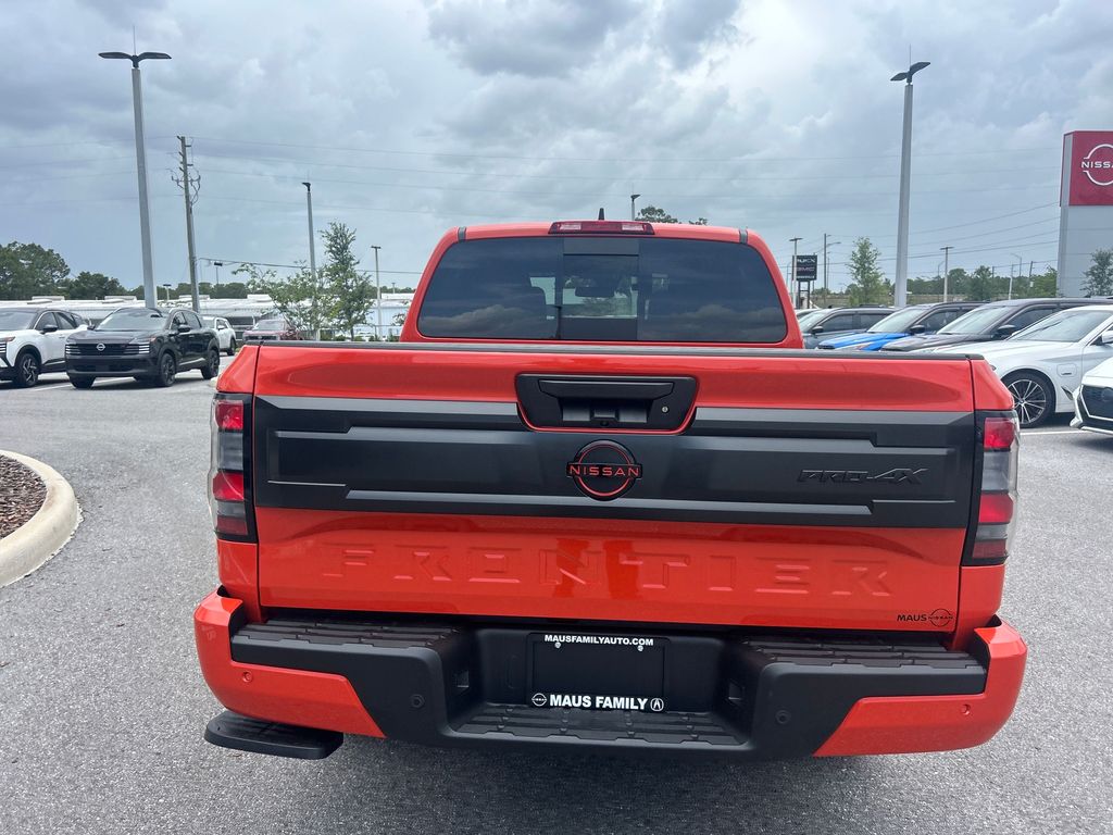 2025 Nissan Frontier PRO-4X photo 6