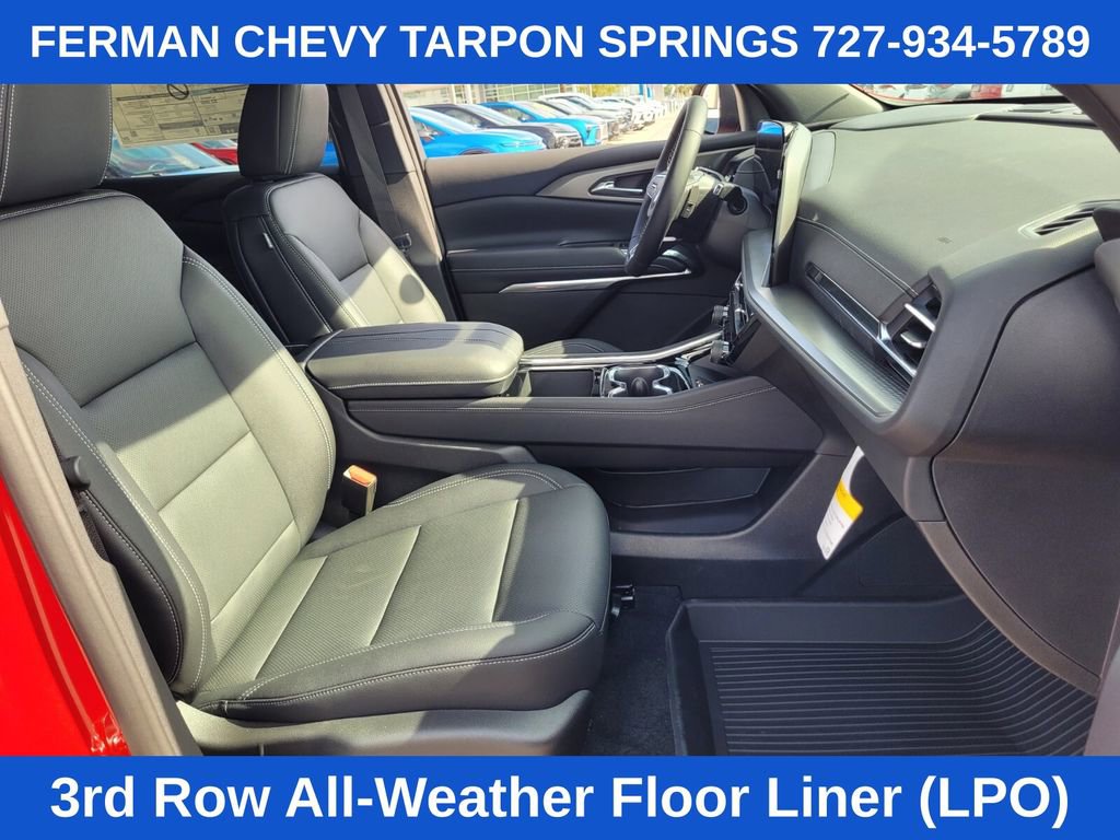 2025 Chevrolet Traverse photo 18