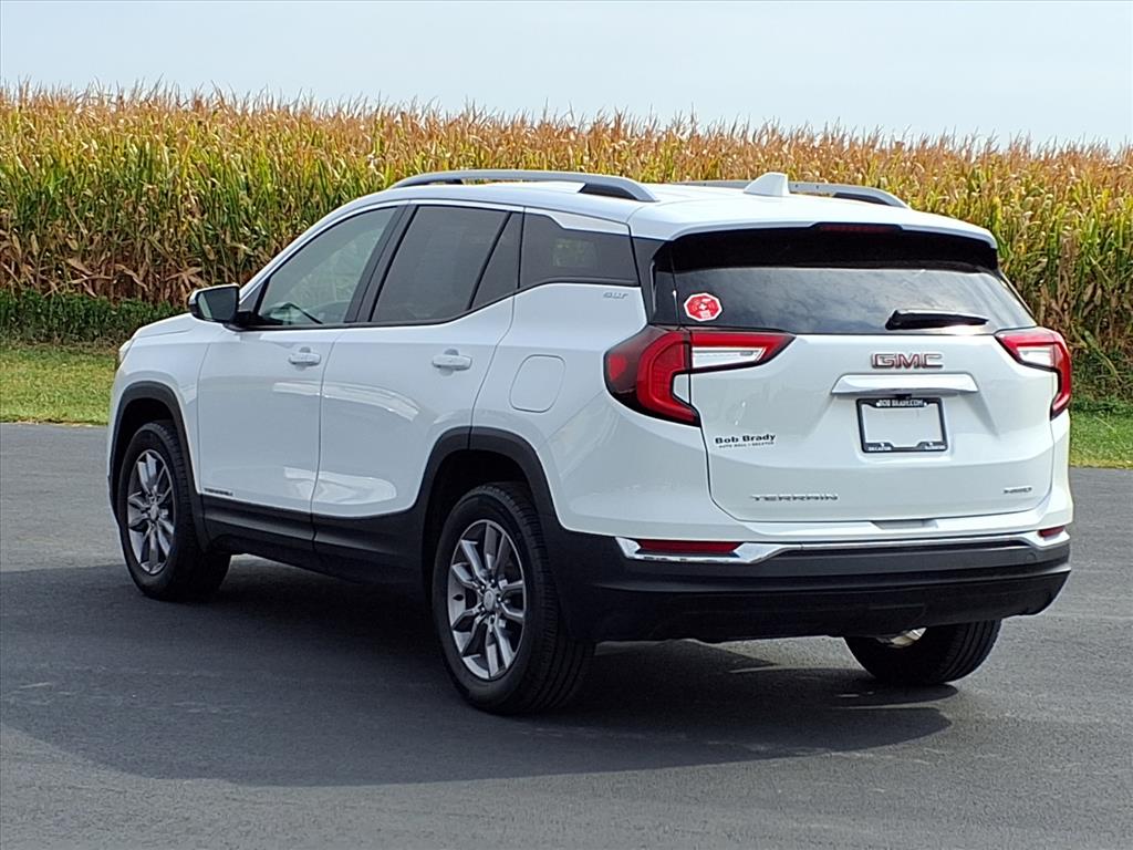 2024 Gmc Terrain SLT photo 14