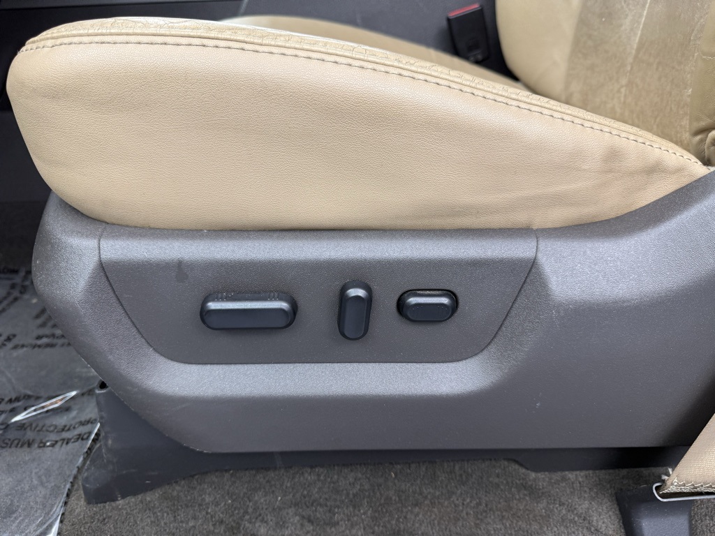 2011 Ford F-250 photo 36