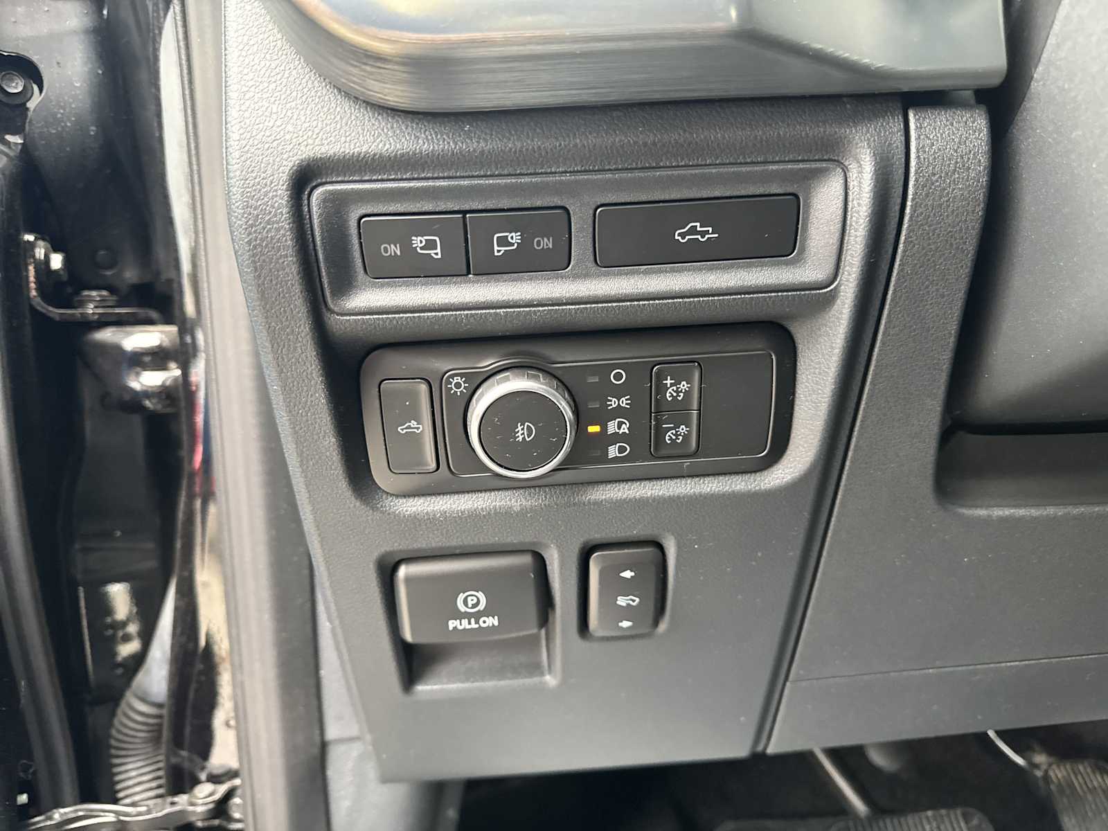 2022 Ford F-150 Lariat photo 22
