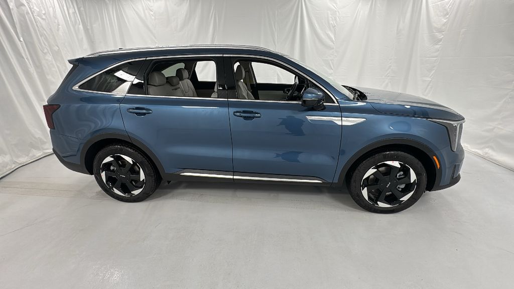 2026 Kia Sorento Hybrid EX photo 2