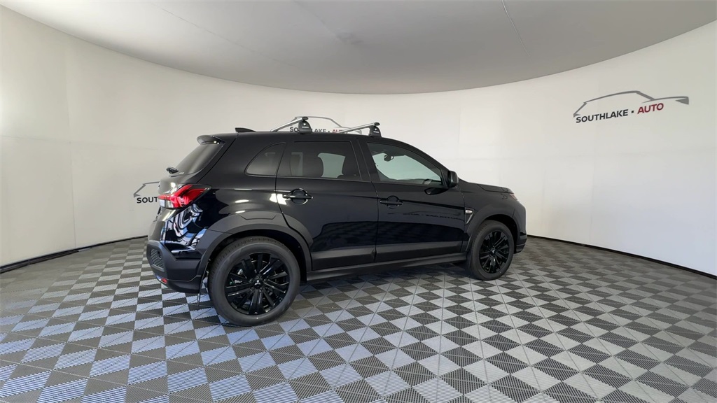 2025 Mitsubishi Outlander Sport ES SE LE photo 4