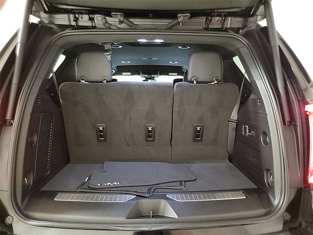 2024 GMC YUKON - Image 24