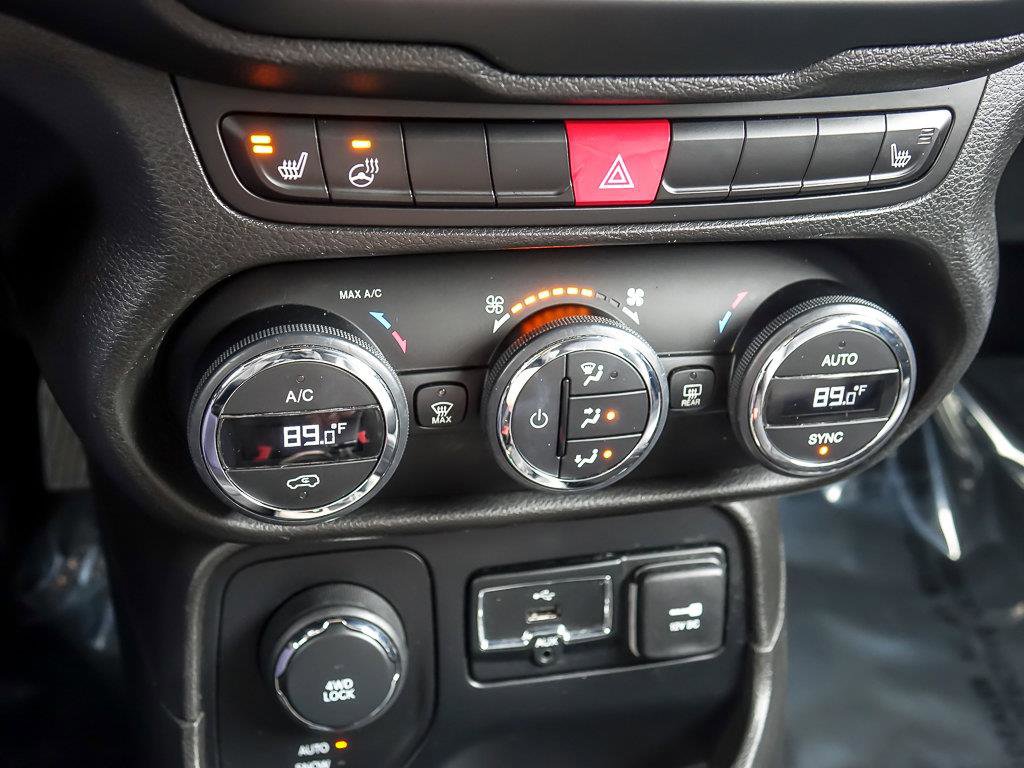 2017 JEEP RENEGADE - Image 23