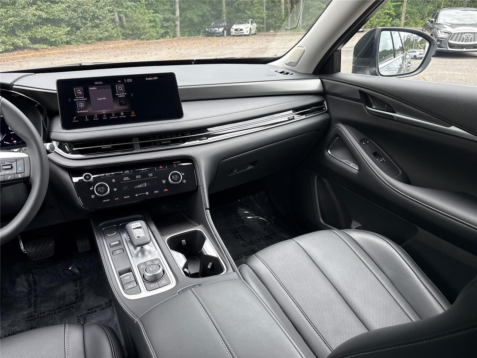 2025 Infiniti QX60 Luxe photo 15