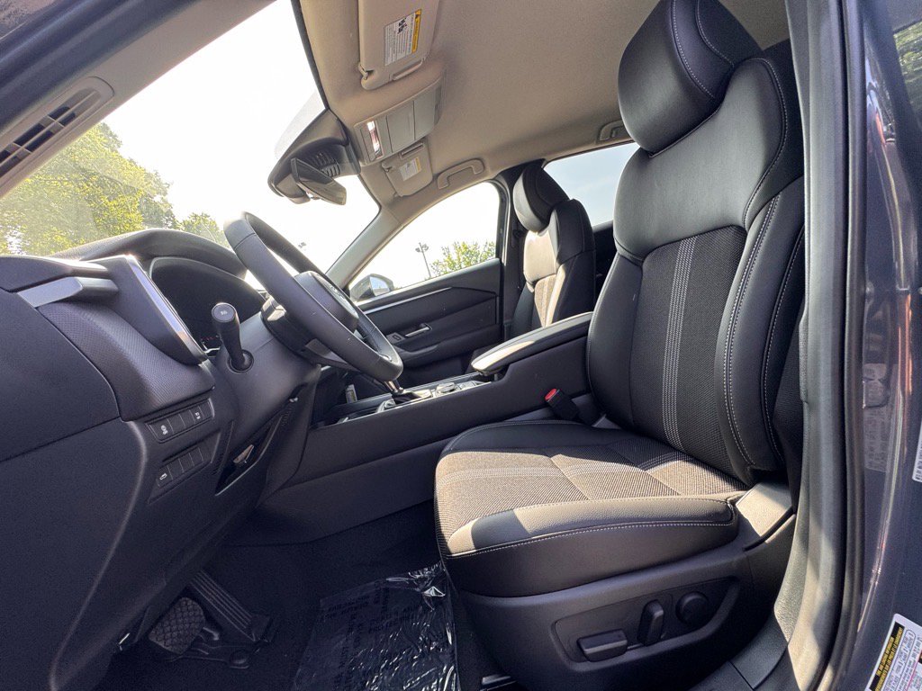 2025 Mazda CX-50 2.5 S photo 15