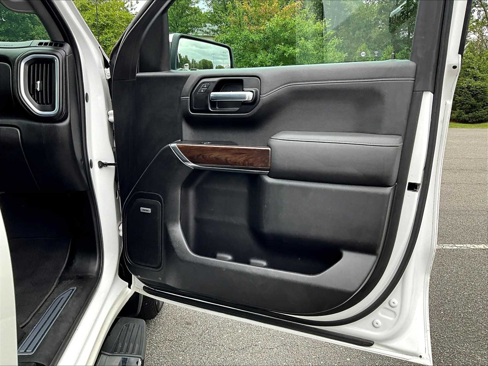 2019 Gmc Sierra 1500 SLT photo 12
