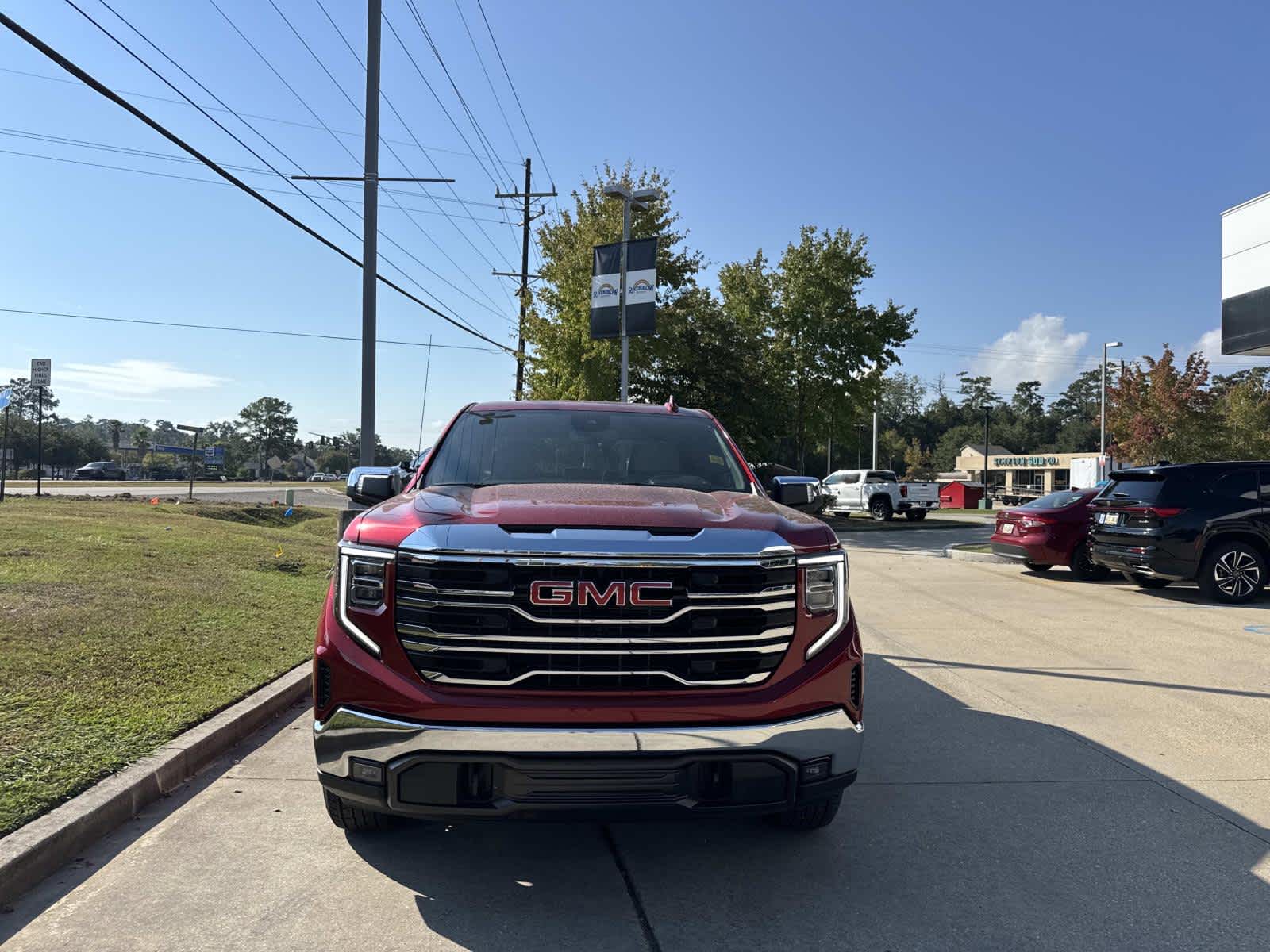 2026 Gmc Sierra 1500 SLT photo 2