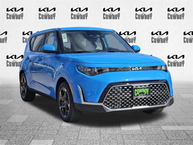 2025 Kia Soul EX's photo