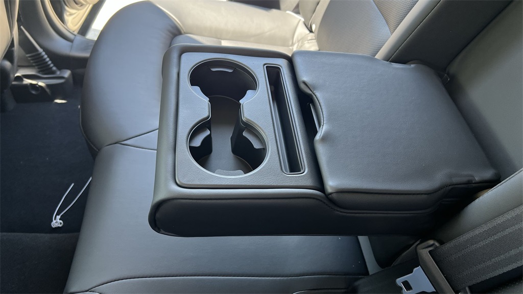 2025 Mazda CX-5 2.5 Select photo 45