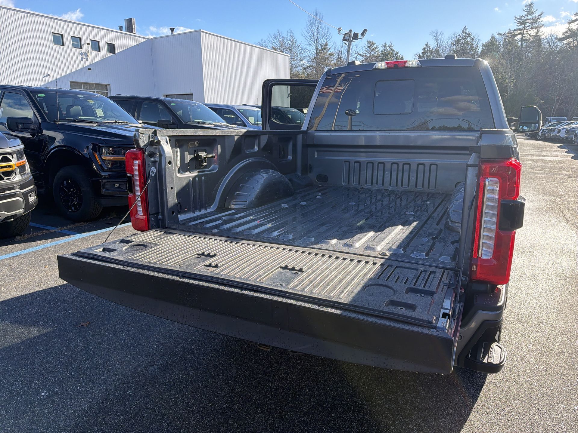 2023 Ford F-250 XLT photo 3
