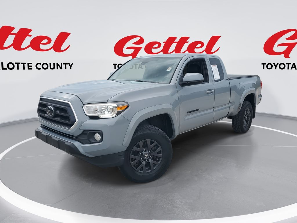 2020 Toyota Tacoma SR5's photo